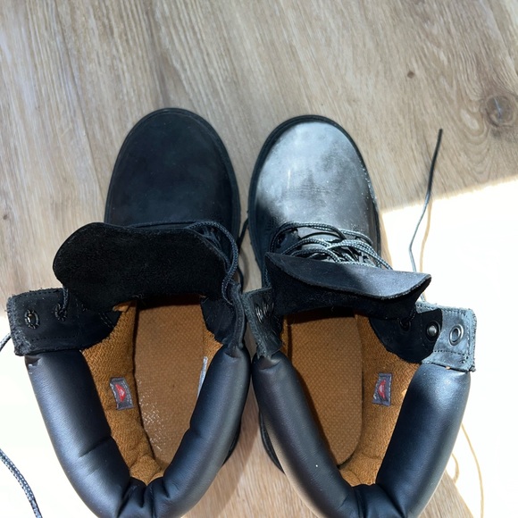 Timberland 6" Premium Waterproof Boots (Grade School) - Picture 5 of 8